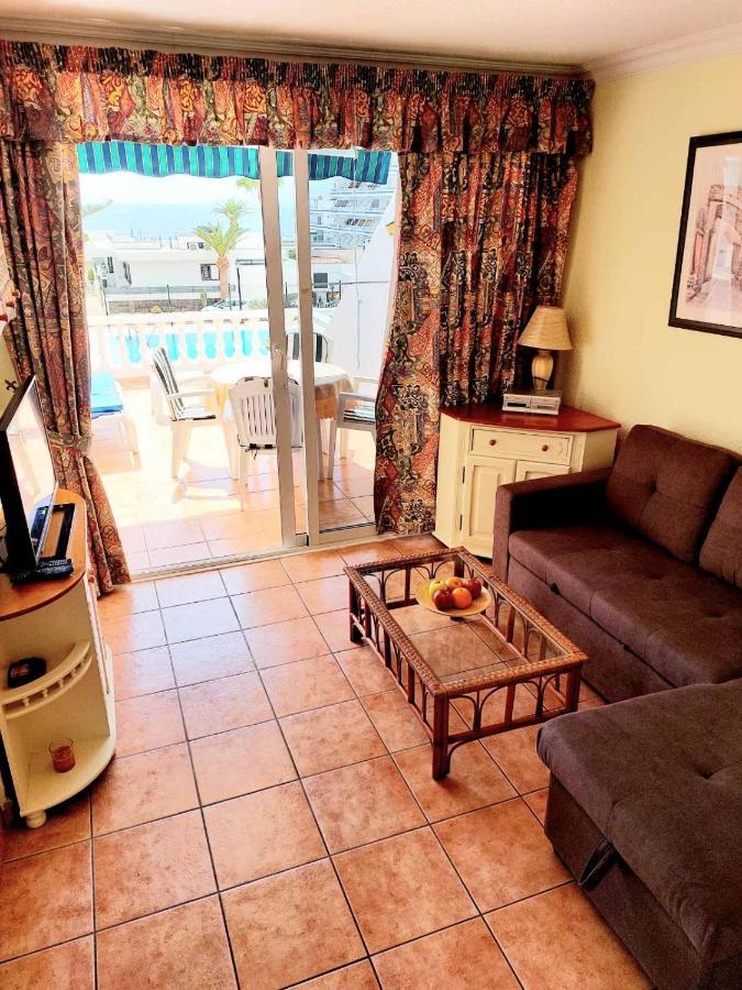 First Line Villa Floor Studio Apartment With Amazing Sea View Air Conditioned Just 50M From The Beach Costa Adeje Dış mekan fotoğraf