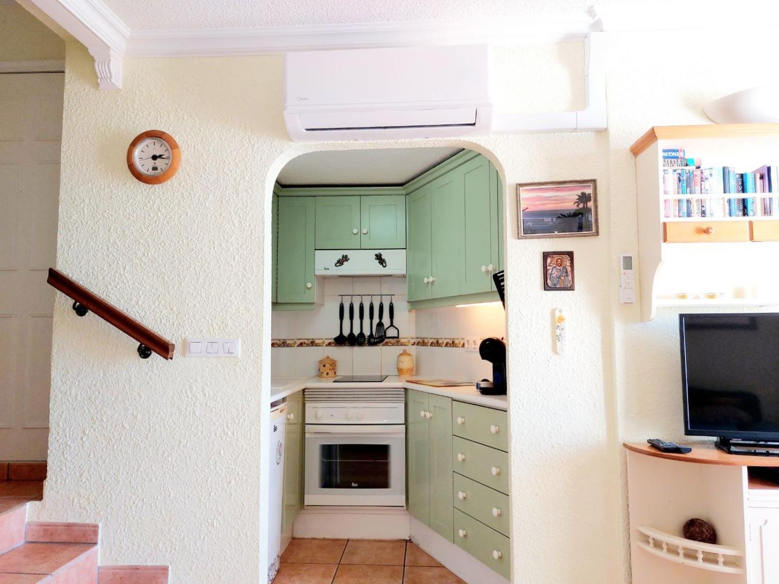 First Line Villa Floor Studio Apartment With Amazing Sea View Air Conditioned Just 50M From The Beach Costa Adeje Dış mekan fotoğraf
